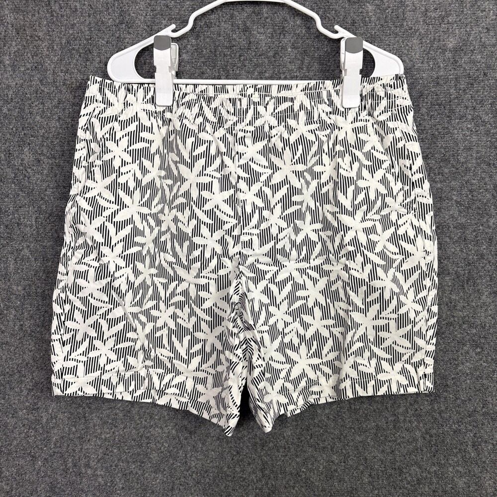Lands End Shorts Womens  Size 16 Black White Floral Pull On Casual